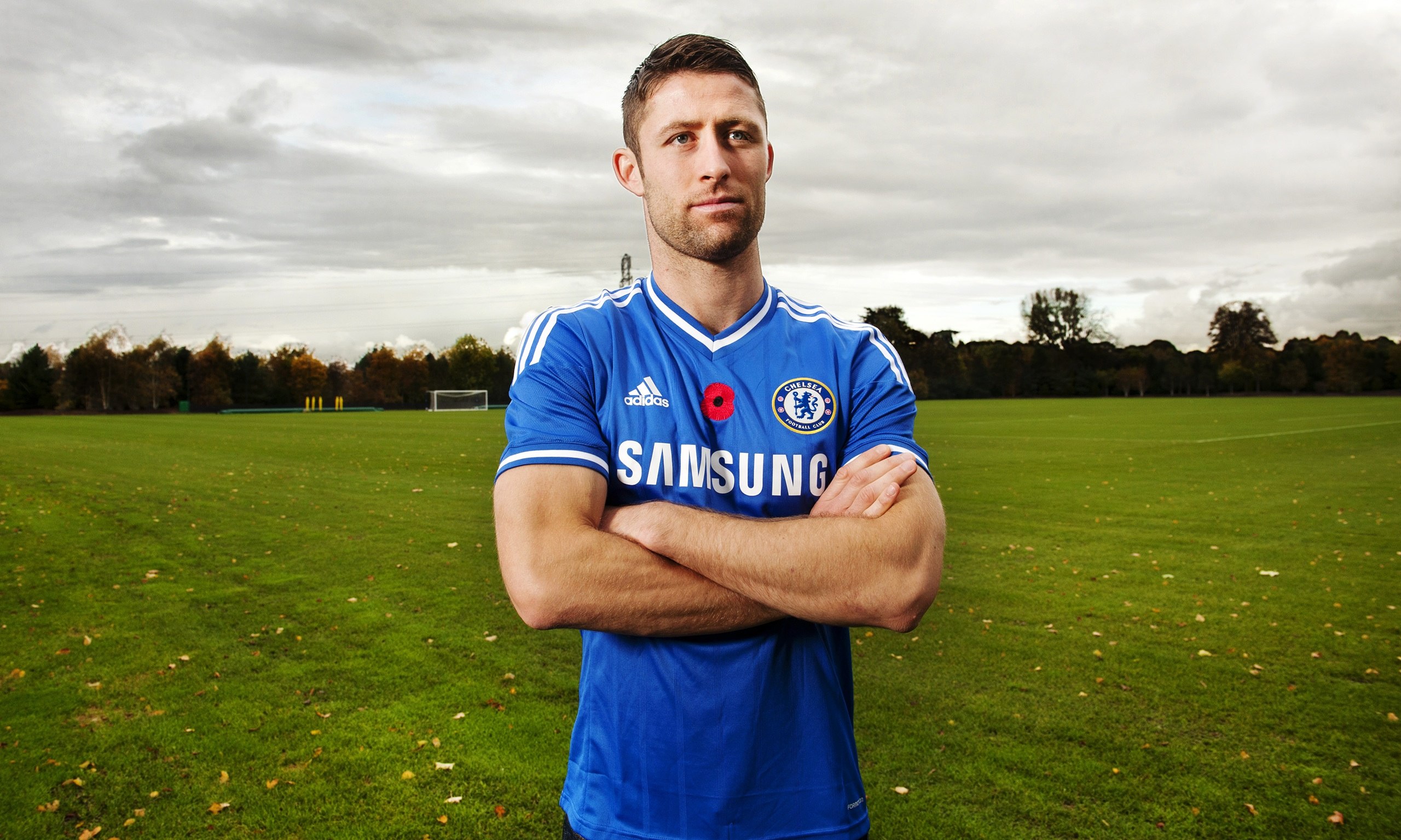http://static.guim.co.uk/sys-images/Football/Pix/pictures/2013/11/8/1383935223764/Gary-Cahill--014.jpg