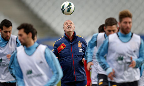 Spain coach Vicente del Bosque during a training session at the Stade de France