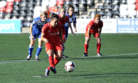 Fara Williams scores