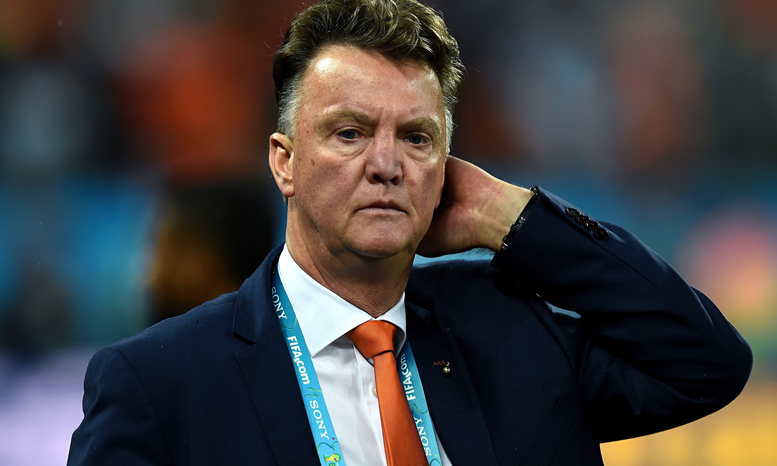Louis van Gaal to officially join Manchester United after Holland exit