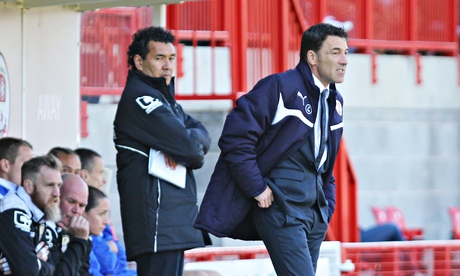 Crawley's manager, Dean Saunders, right, won the tactical battle with Ricardo Moniz of Notts County.