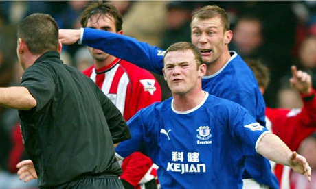Wayne-Rooney-Duncan-Ferguson-Everton