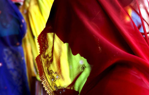 Gallery November 10 2008: Rajasthani pilgrims visit the world's largest cattle fair in Puskar