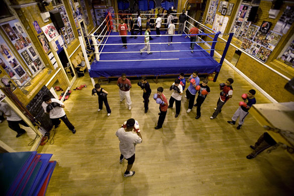 Gallery All Stars Boxing Gym: Junior Coach Tyrone Forbes with young boxers