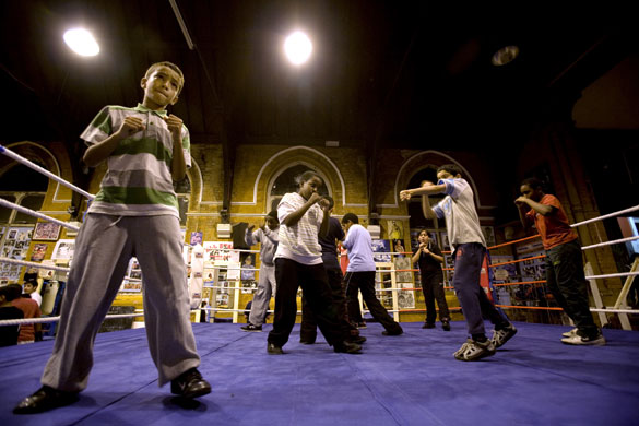 Gallery All Stars Boxing Gym: Young boxers in the ring