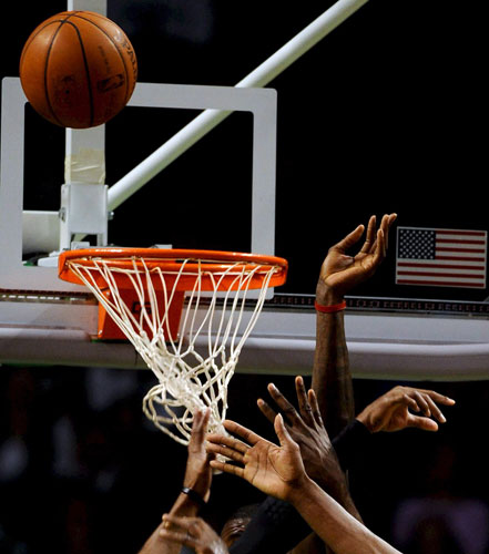 Gallery 24 Sport: Atlanta Hawks at Boston Celtics action