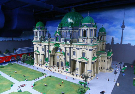 Gallery Lego: A model of Berlin's cathedral (Berliner