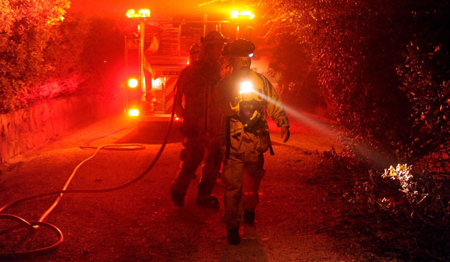 Gallery 24 hours 14/11/08: Wildfires in California