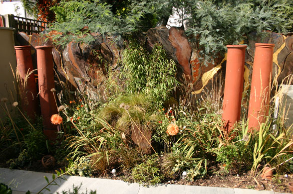 Gallery Tree House: The garden of the Tree House