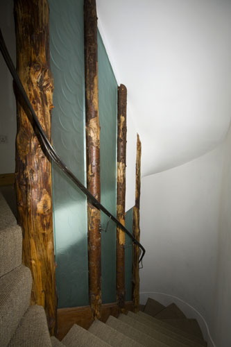 Gallery Tree House: Staircase in the Tree House