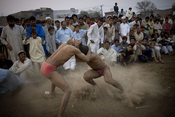 Gallery Pakistani wrestlers: Pakistani wrestlers