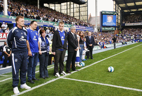 Gallery Rhys Jones: Family of Rhys Jones and Everton footbal club