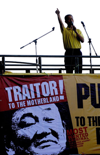 Gallery Thailand crisis: Chamlong Srimuang addresses Thai anti-government supporters