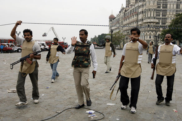 Gallery mumbai update: Members of anti-terror squad