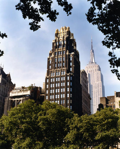 Gallery Katine Auction: Bryant Park hotel