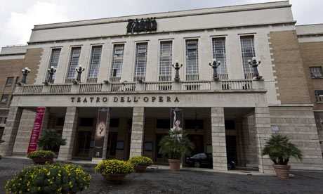 Italy-arts-spending-cuts