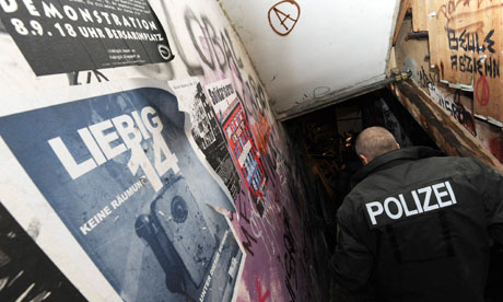 Berlin police enter Liebig 14 squat