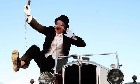 Scene from Hidden City: Drive in Deco