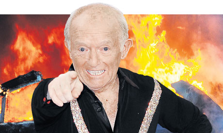Paul Daniels condemns the looters