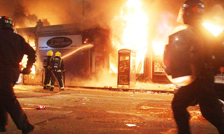 Rioting in Tottenham