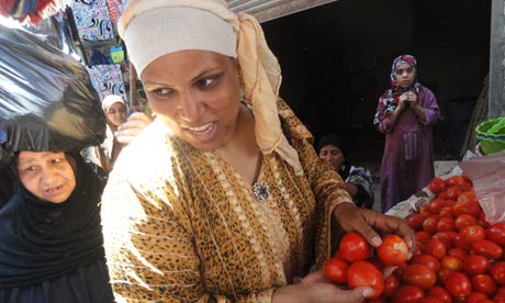 Ghalia Mahmoud picks out tomatoes before her live show last week.