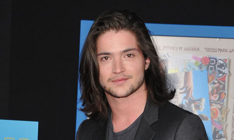 Lucky for Thomas McDonell it was by Tim Burton he has cast McDonell to play