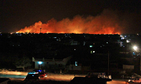 A huge fire engulfs the Yarmouk ammunition factory, Sudan