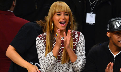 Beyoncé, November 2012