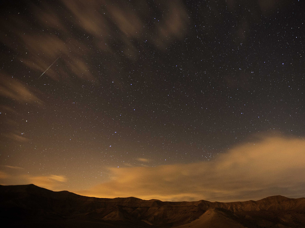 Eyewitness Extra: Meteor shower