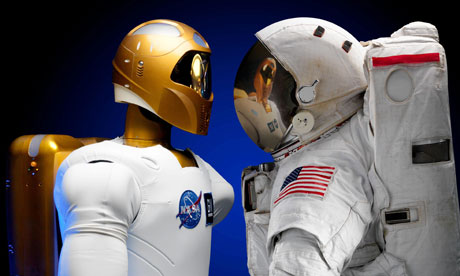 Robonaut-facing-off-with--007.jpg