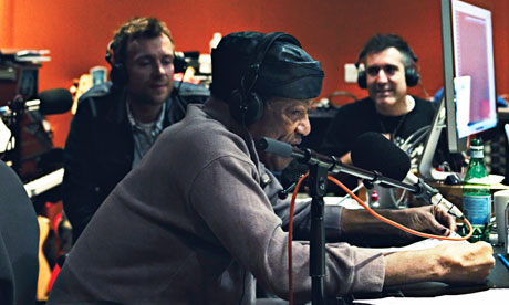 Bobby Womack in the studio 