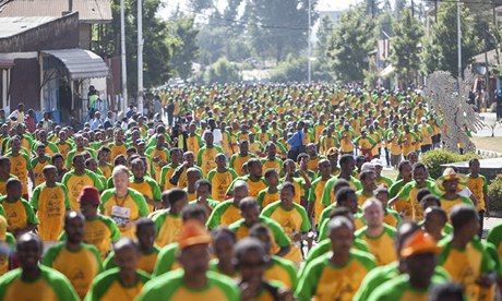 Mass of runners in Great Ethiopian Run