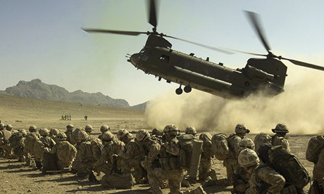 Chinook Lands with Royal Marines on board