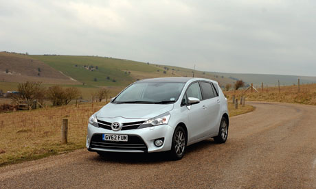 On the road: Toyota Verso Excel