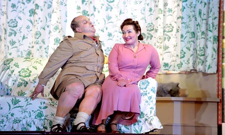 Christopher Purves and Dina Kuznetsova in Glyndebourne's Falstaff 