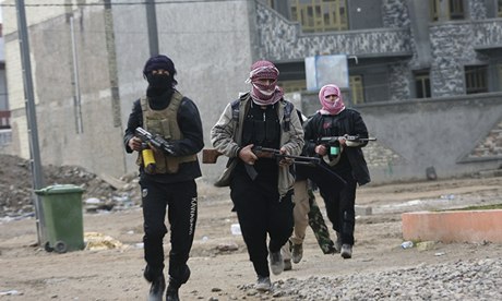 Al-Qaida-gunmen-patrol-du-009.jpg