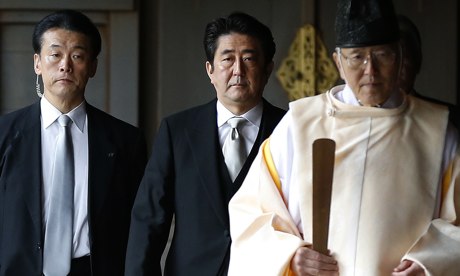 Shinzo Abe visits Yasukuni shrine