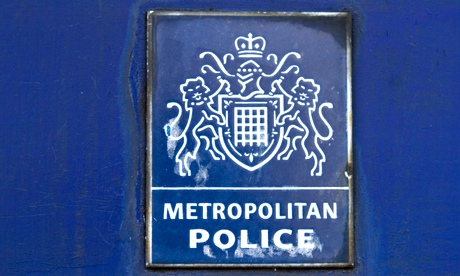 Metropolitan police plaque Mark Duggan