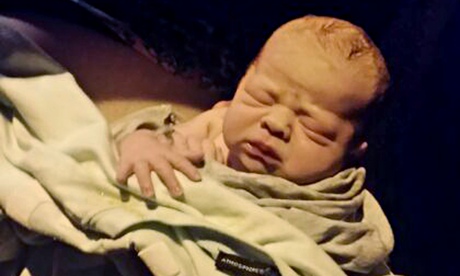 Baby Lola Mia Rose born after 100mph police chase