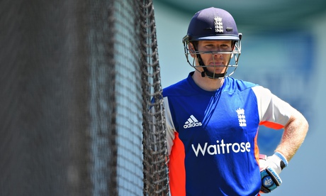 England's one-day captain Eoin Morgan feels the heat of the Australian summer during their practice 