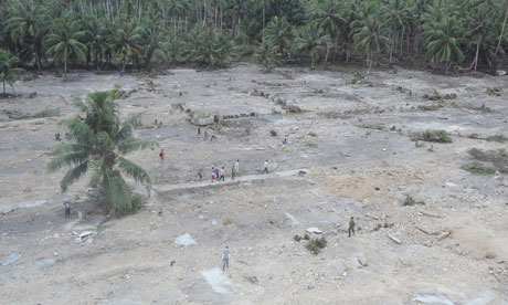 Muntei-Baru-Baru-tsunami-006.jpg Muntei-Baru-Baru-tsunami-006.jpg