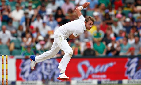 Stuart Broad bowling