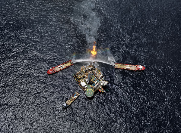 Edward Burtynsky Deepwater