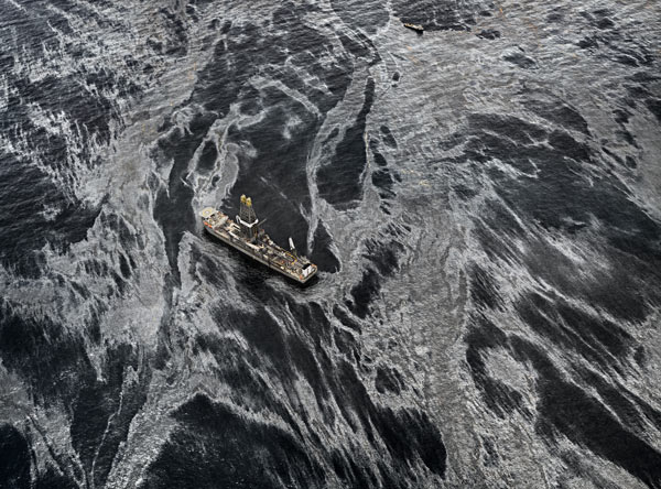 Edward Burtynsky Deepwater
