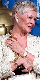 Dame Judi Dench with her best supporting actress Oscar for Shakespeare in Love
