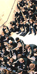 Rehearsals for Salvatore Sciarrino's piece for 130 saxophones, The Mouth, the Feet, the Sound, Edinburgh festival 04