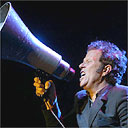 Tom Waits, 2004