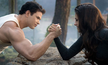 2012, THE TWILIGHT SAGA: BREAKING 2