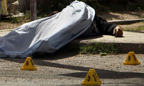 A body on the street in Ciudad Juárez, Mexico