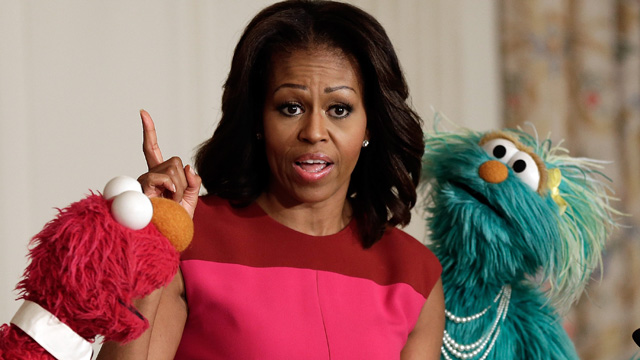 Michelle-Obama-with-Sesam-016.jpg